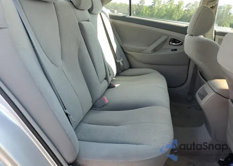 2007 Toyota Camry Ce z USA, uszkodzony, nr VIN 4T1BE46K87U072119